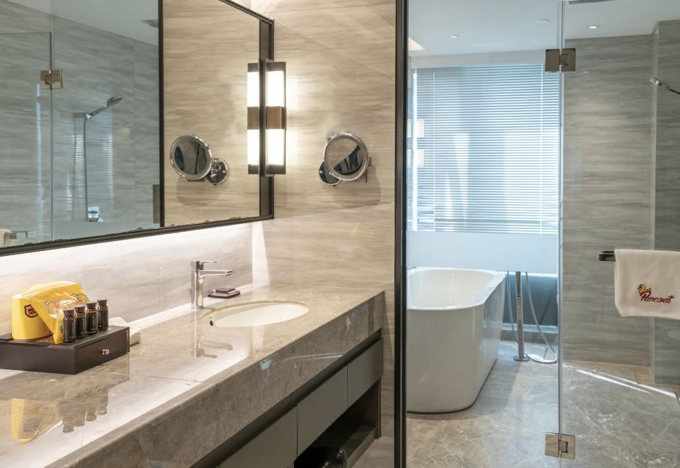 B.DUCK两房主题套房