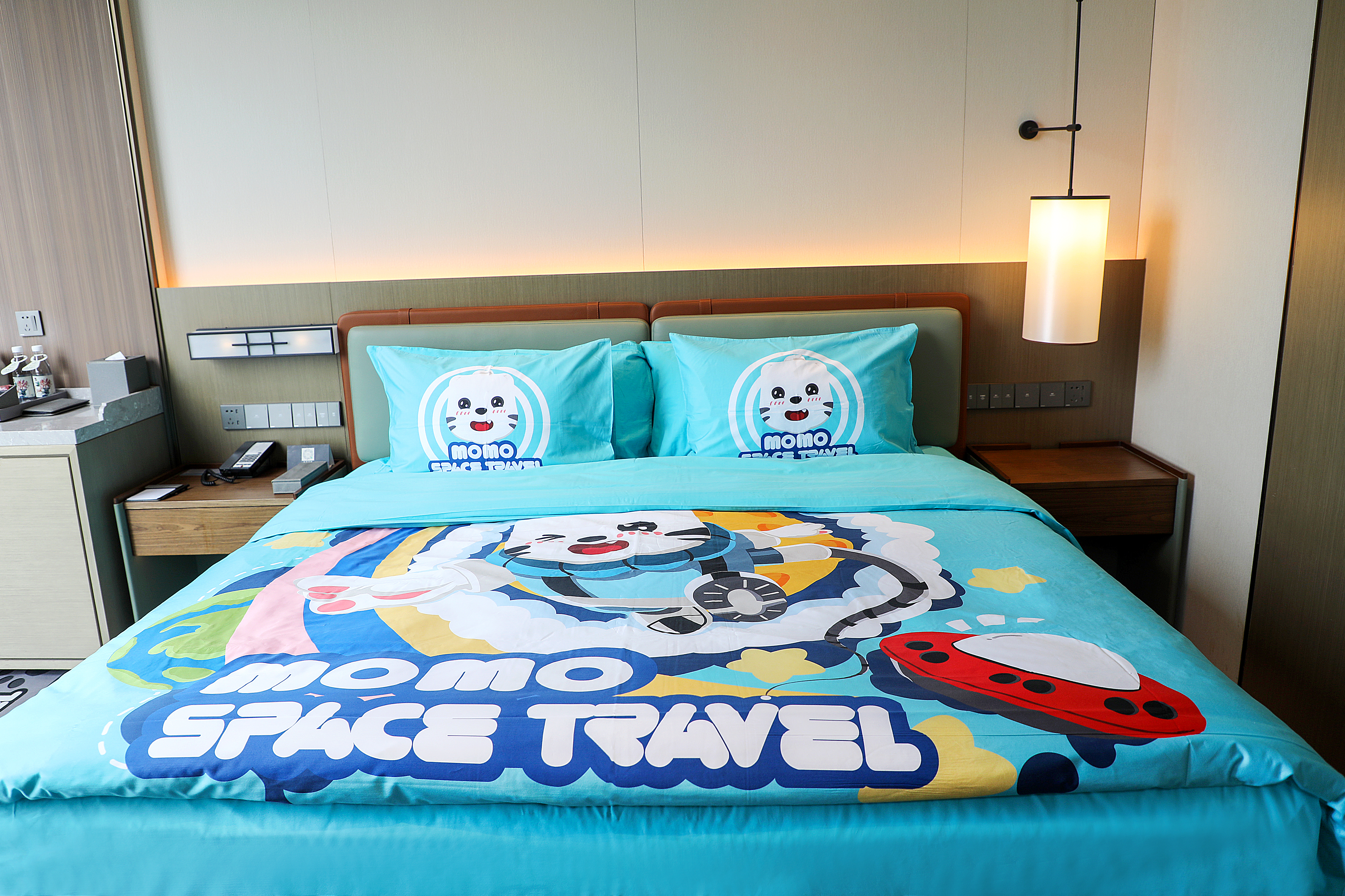 亲子房 （Momo主题+小童乐园）