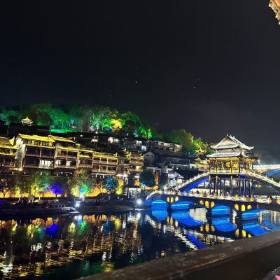 B棟180度江景陽台雙床房 鳳凰水雲之澗輕奢民宿優惠