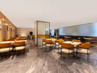 Mohe Yilong Hotel (Municipal Government Branch) Hotel di Mohe