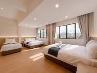 Resandau Stay Ipoh - Nearby Ipoh Town - Private Car Park and Lift - Whole Unit & Coliving Hotels in 