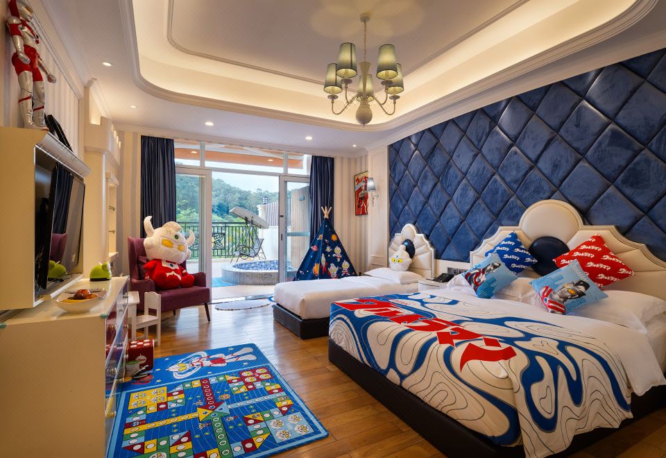 奧特曼親子主題温泉房丨獨立泡池