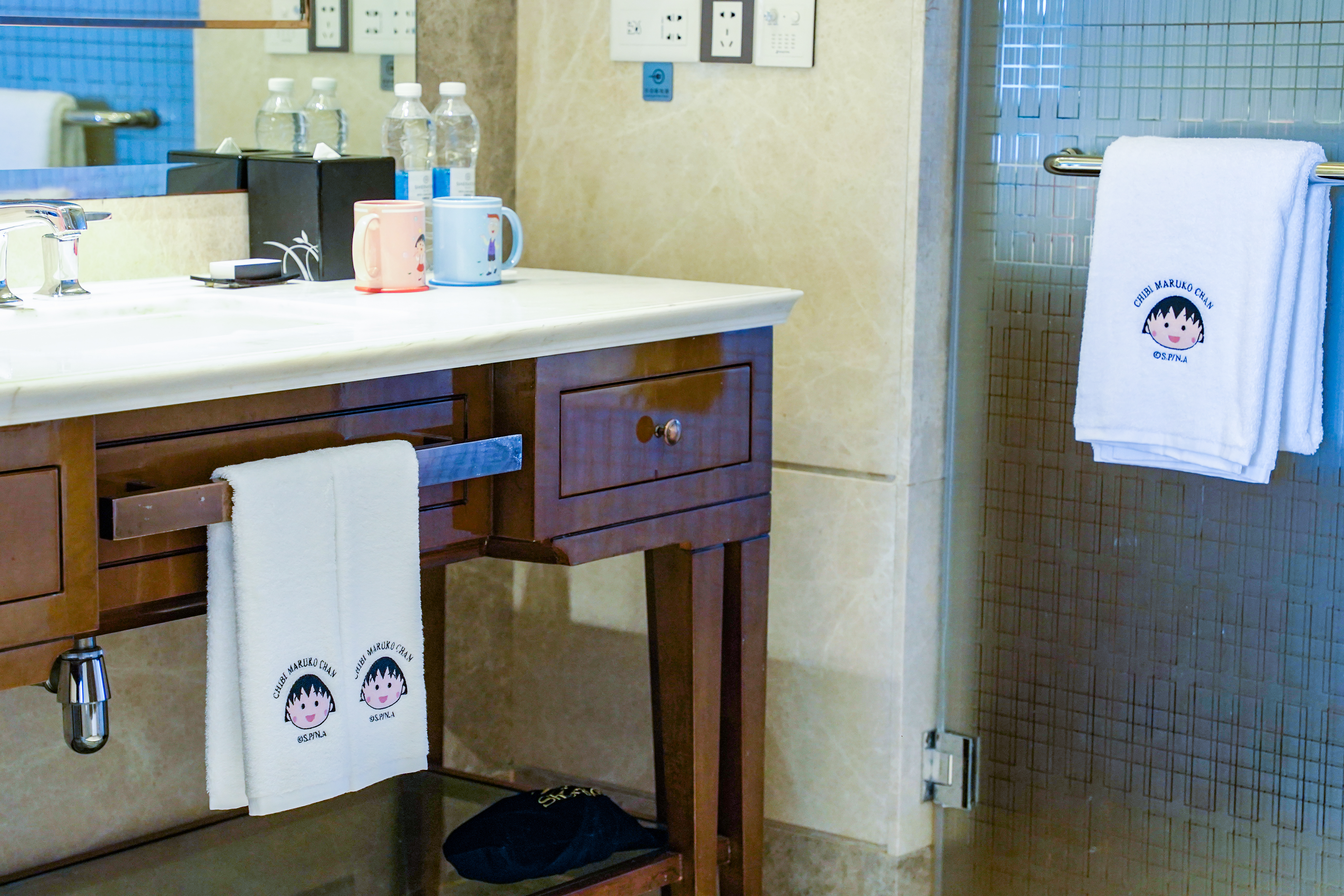 Sheraton Grand Wuhan Hankou HotelYing Tao Xiao Wan Zi Theme Room