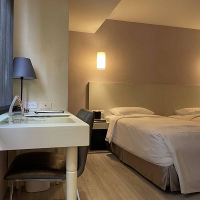 景緻淋浴客房 無浴缸(一大床或二小床) 台北馥華商旅優惠