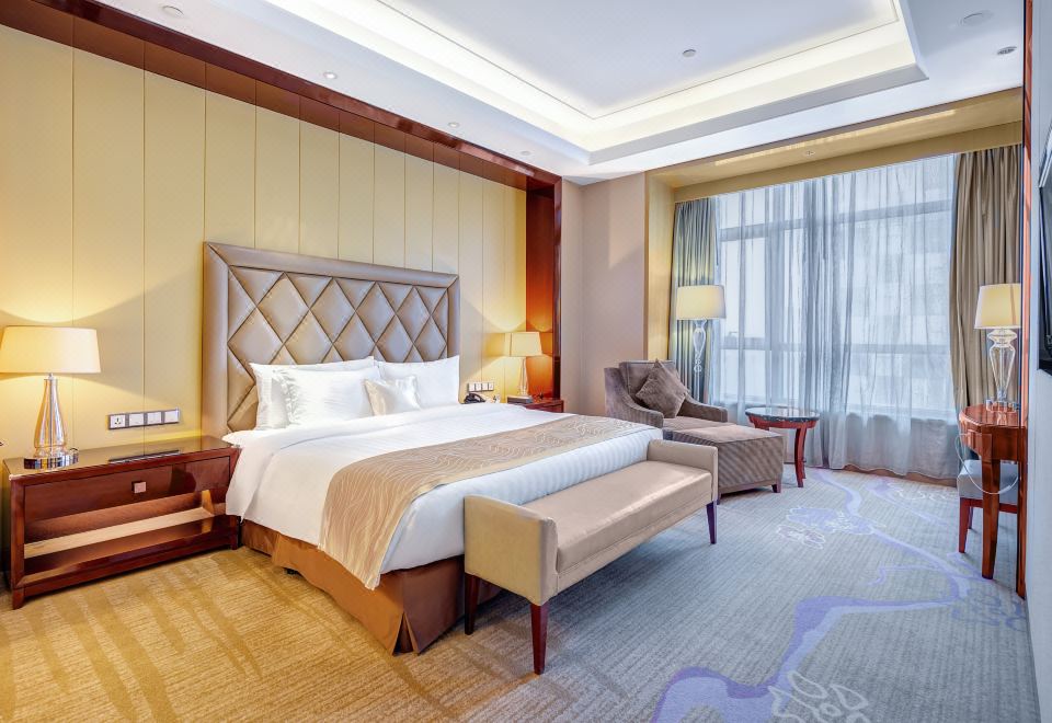 高级豪华大床房-杜拉维特衞浴金可儿床垫超大豪华浴缸