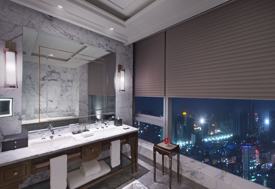 大使套房「180°全景观套房·独立会客厅厨房一应俱全」