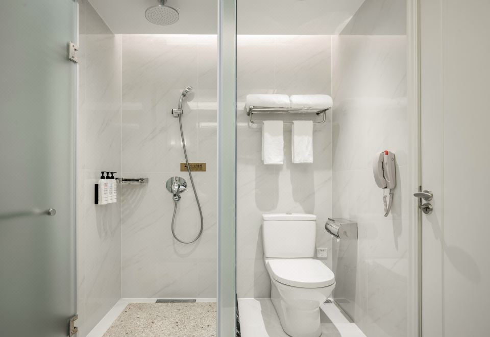 Haiyue Hotel XiapuFj Qingxin Deluxe Room (King bed)