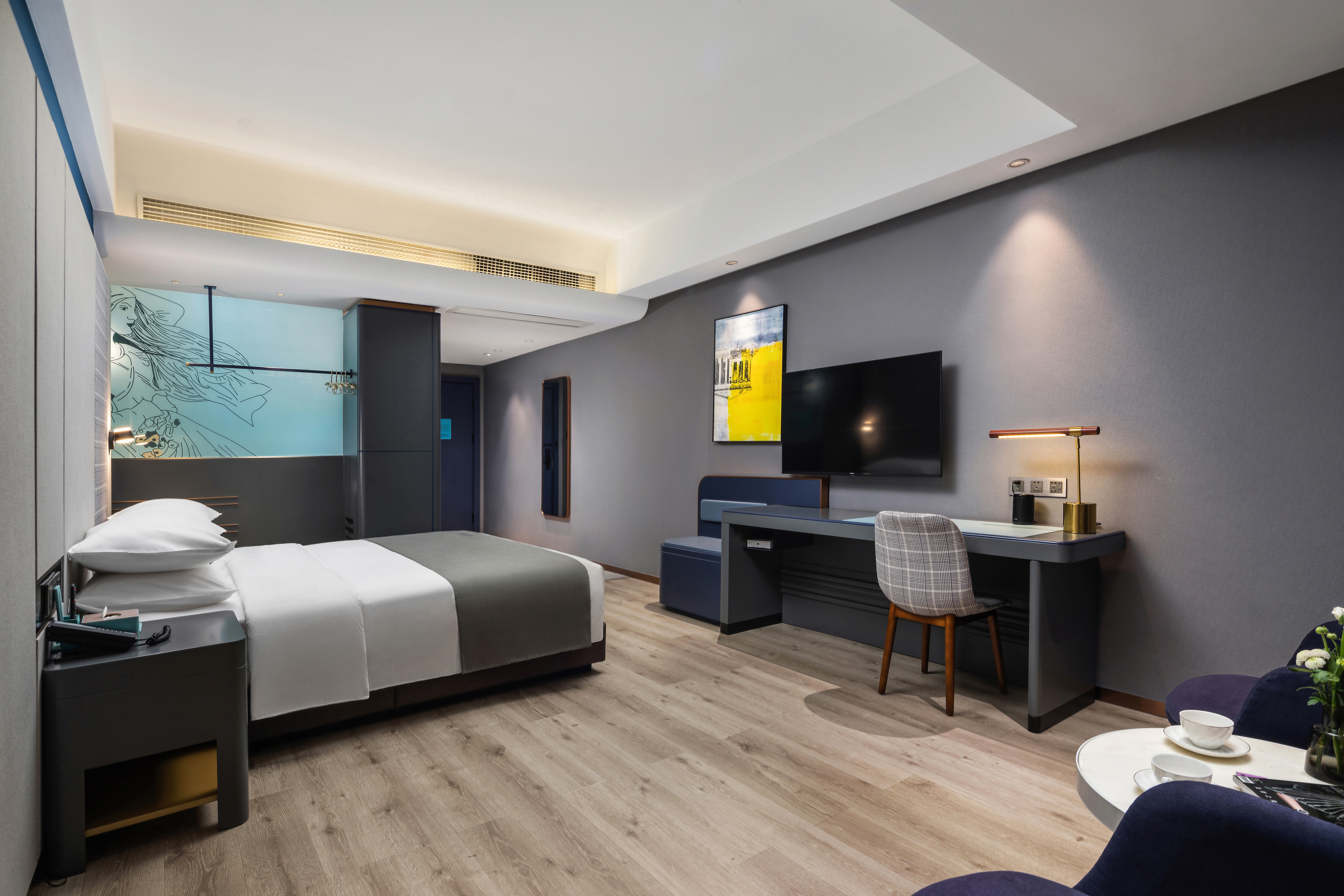 智能舒适大床房丨商务风格+品牌床垫+零压枕