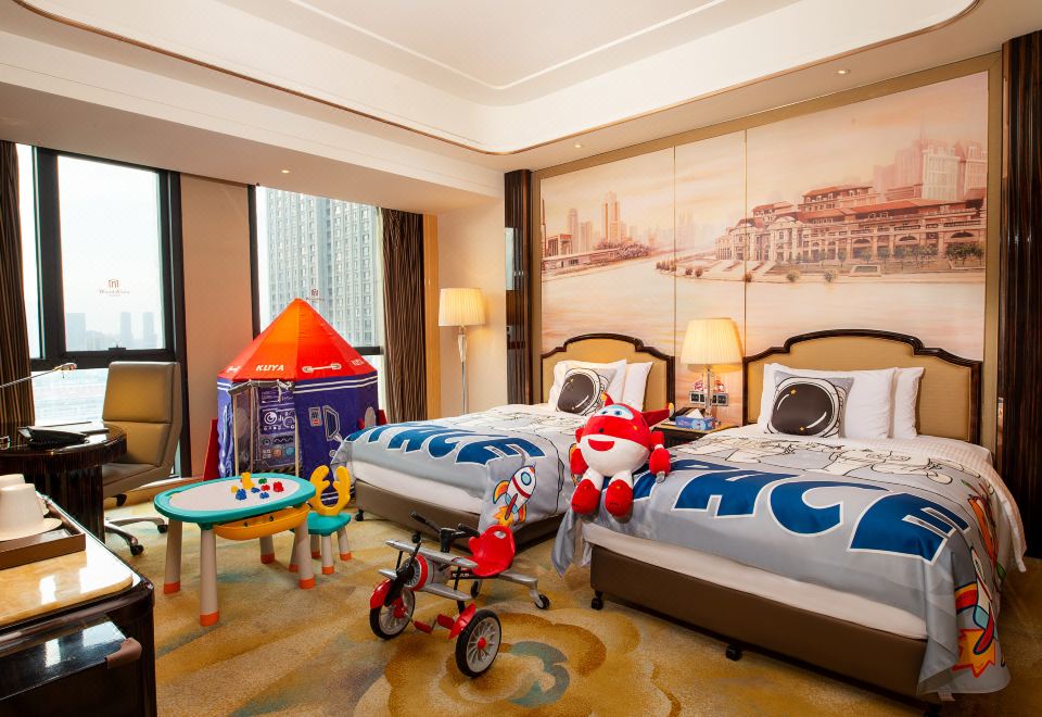 超級飛俠主題雙床房