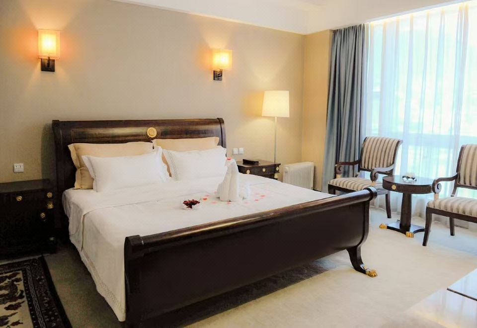 Deluxe Suite