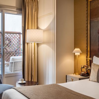 Classic Room With View On The Patio Hotel le Walt Promo Code