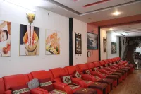 SaPa Marigold Hotel