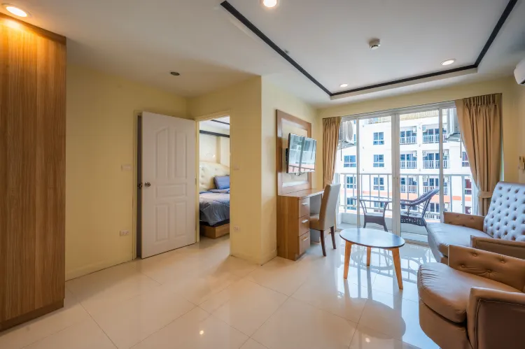 508 1 Bedroom Apartment