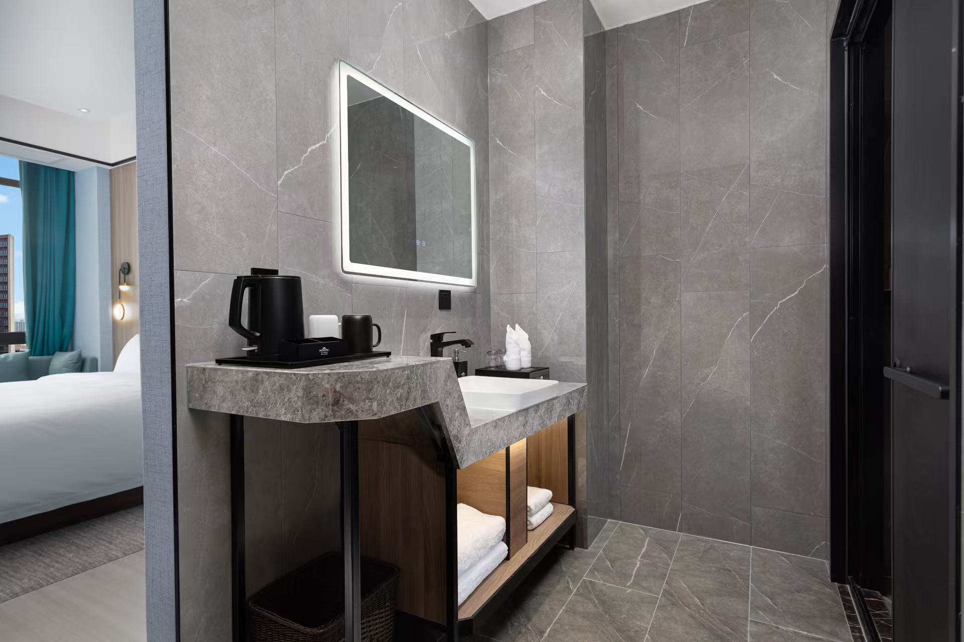 雅致智慧大床房（小度語音控制）