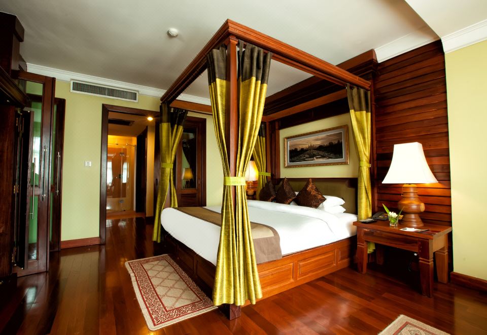 Prince Angkor Hotel & SpaPresidential Suite