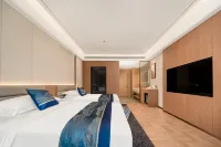 Beiguo Silver Cedar AI hotel