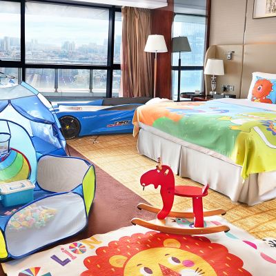 豪華卡通親子大床房-享小童卡通床 佛山希爾頓酒店優惠