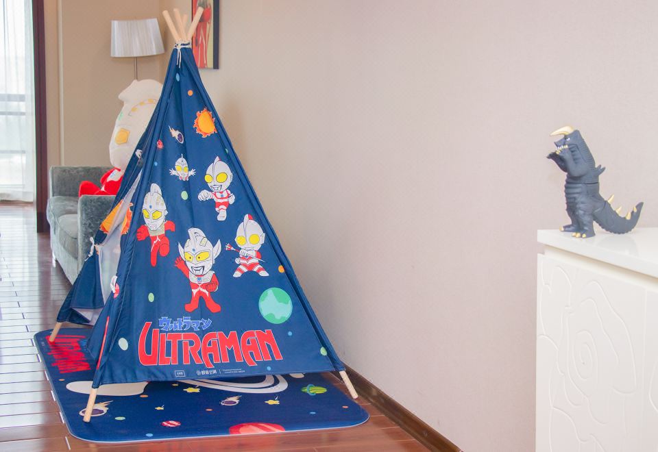 海底小縱隊主題公寓二居室親子套房