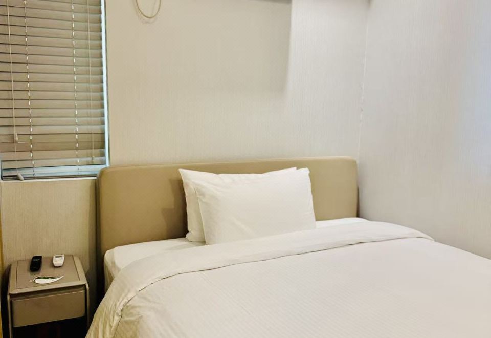 Somerset Haizhu Centre GuangzhouDeluxe Three-Bedroom Suite (Washer Dryer + Kitchen + Two Bathrooms)