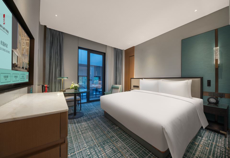 中山御街阳台大床房