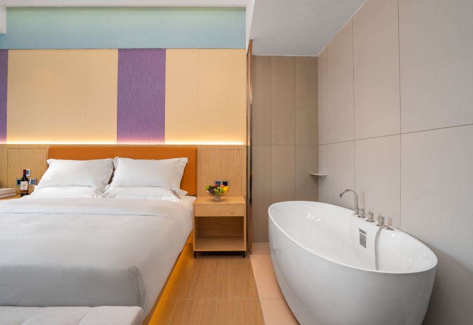 Memory Smart Room (Bathtub, Tv)