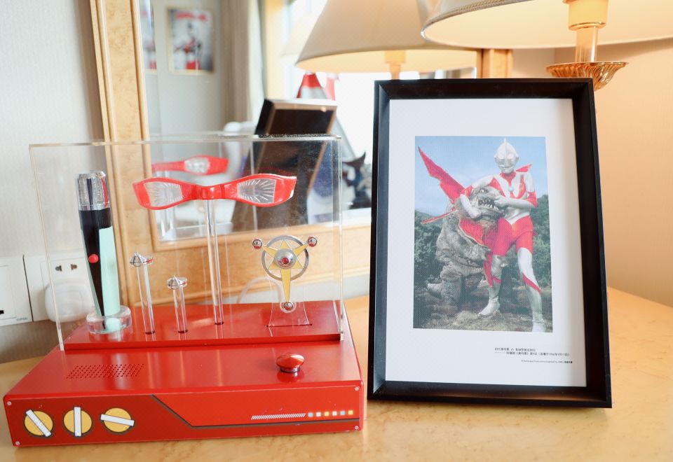 經典奧特曼親子房