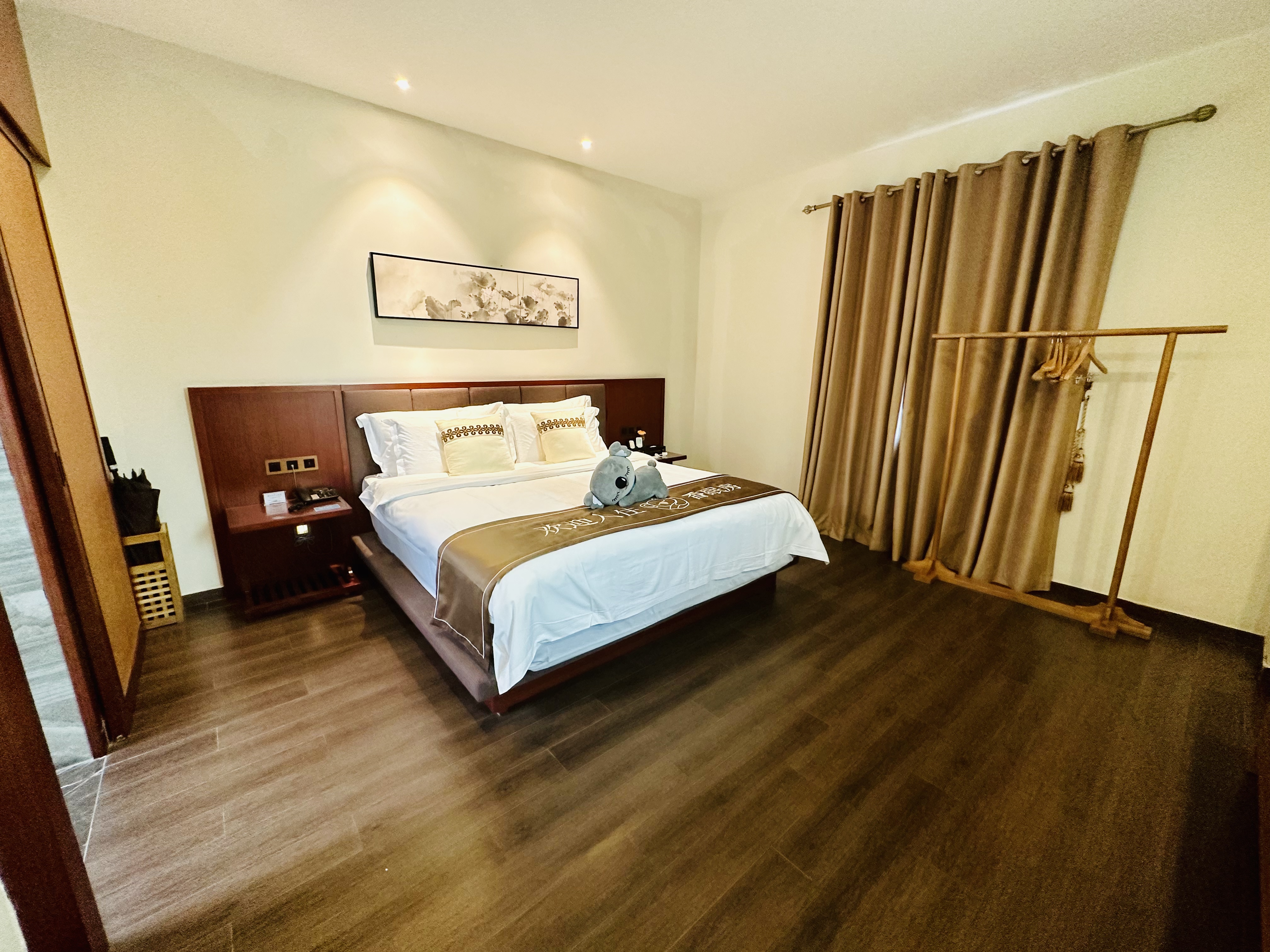 香眠温泉大床房（睡枕-助眠香薰机-沉香睡宝）