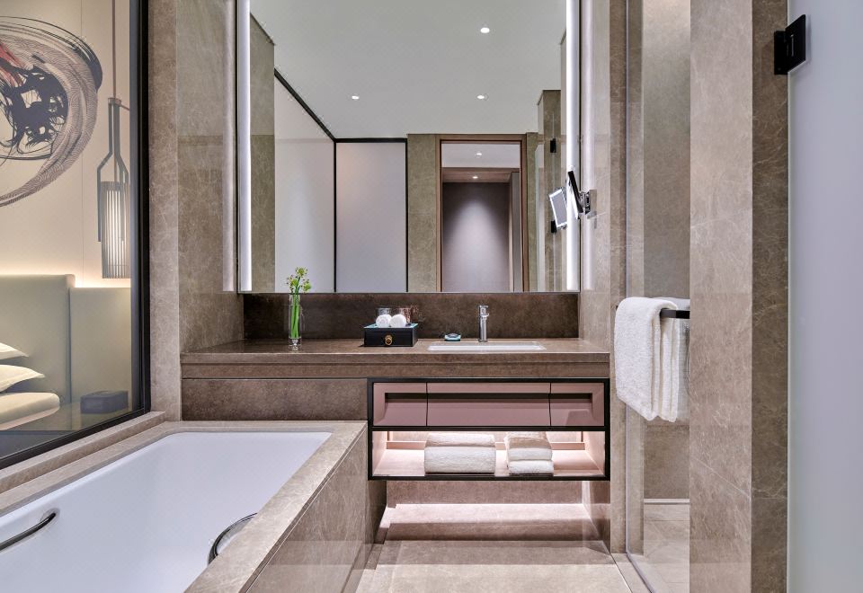 行政尊貴大床房