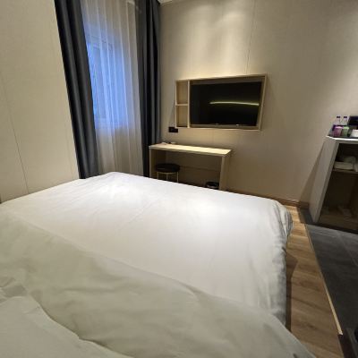 雅惠大床房 和雅飯店（瀋陽北站店）優惠