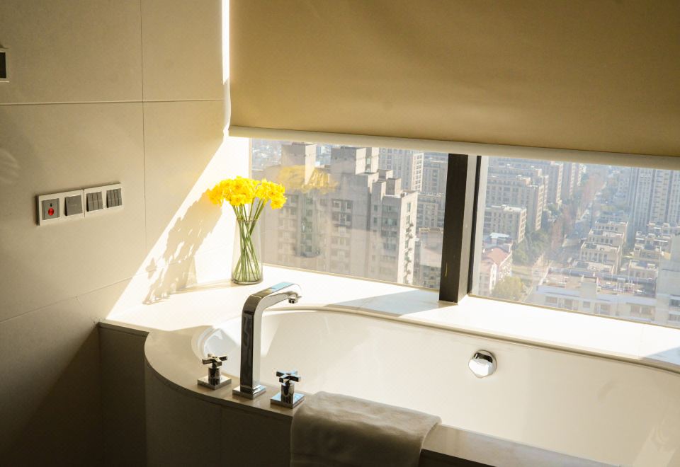 环球豪华家庭房