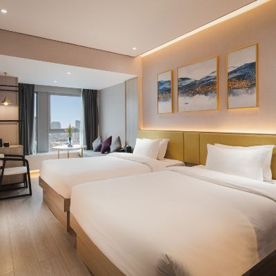 高空景觀雙床房【乳膠床墊+電動窗簾】 V9智能藝術飯店（重慶北站店）優惠