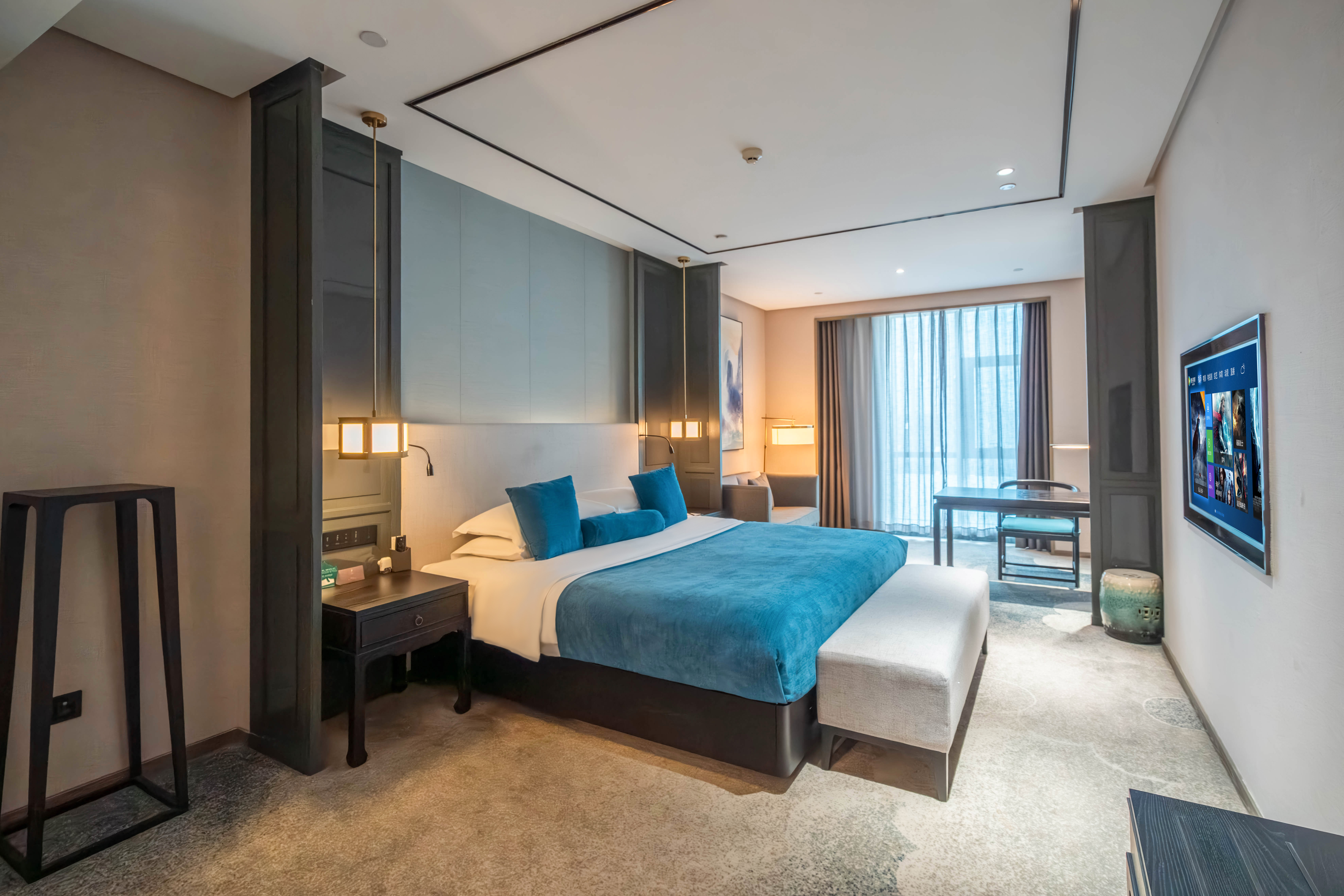 港府洲际大床房