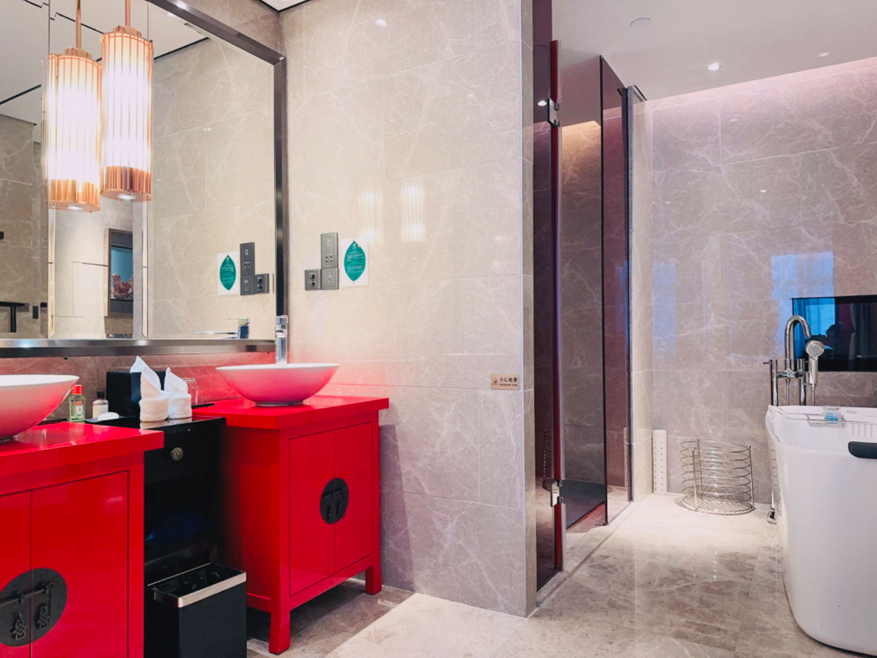 甜梦空间·至尊大床房