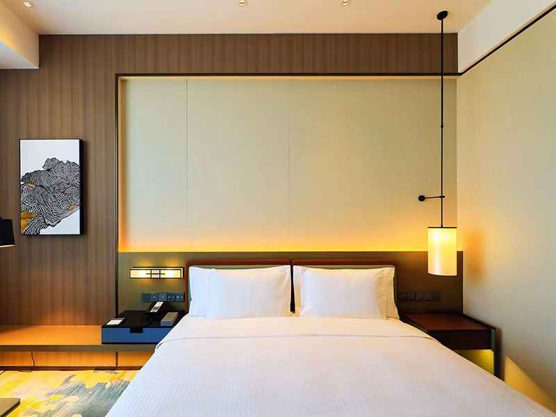 豪华大床房（繁华街景+落地窗+AccaKappa洗护）