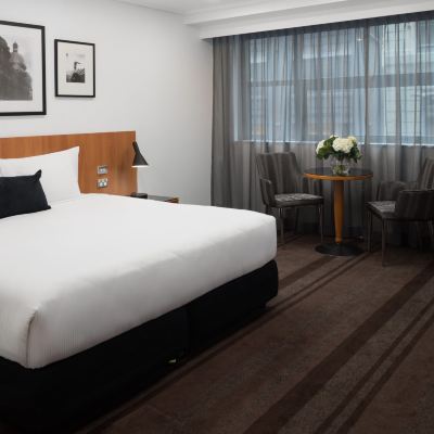 僅限8:30PM之後入住的豪華特大床房 雪梨雷吉斯世界廣場飯店優惠