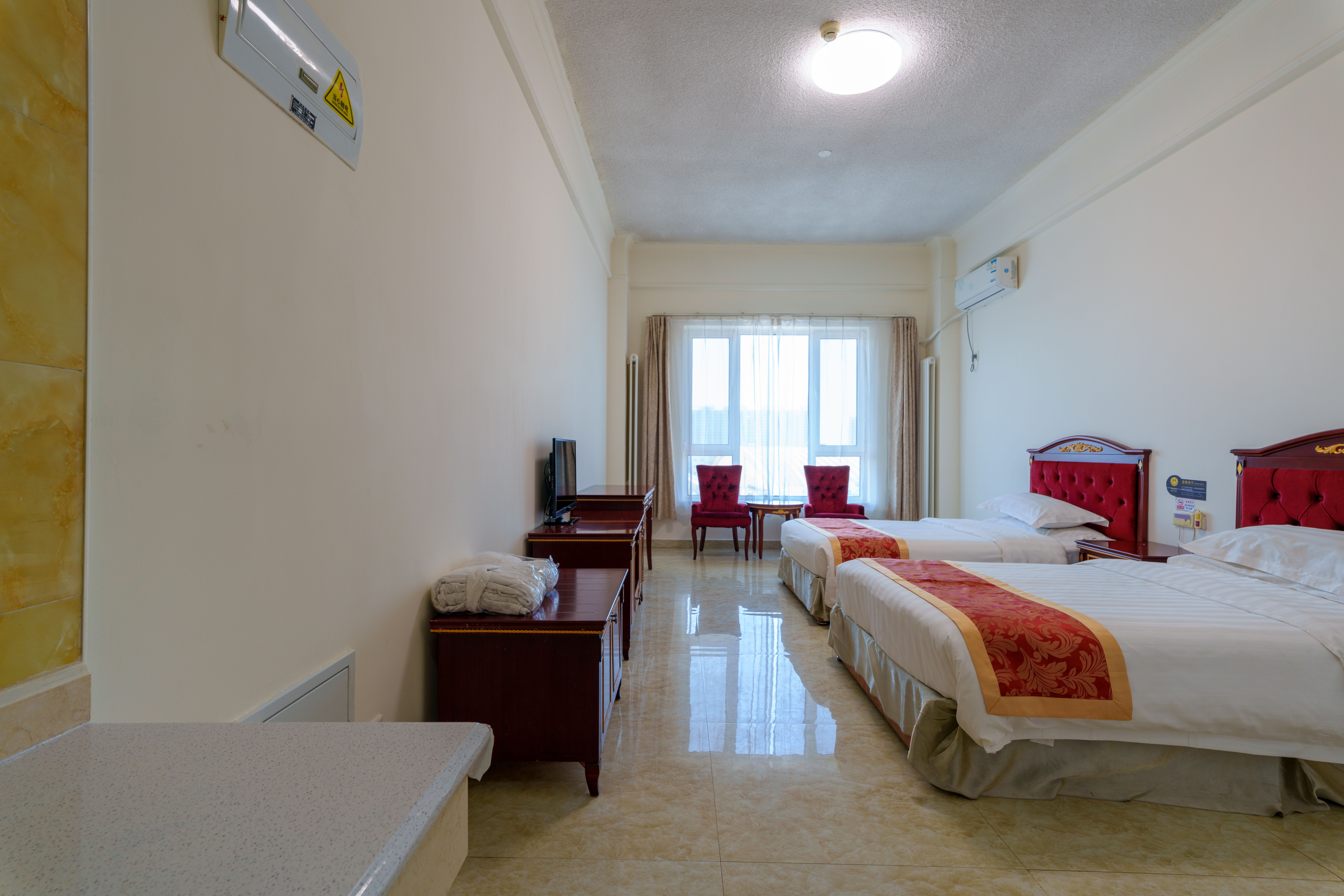 Longmai Hotspring Village优享标准间