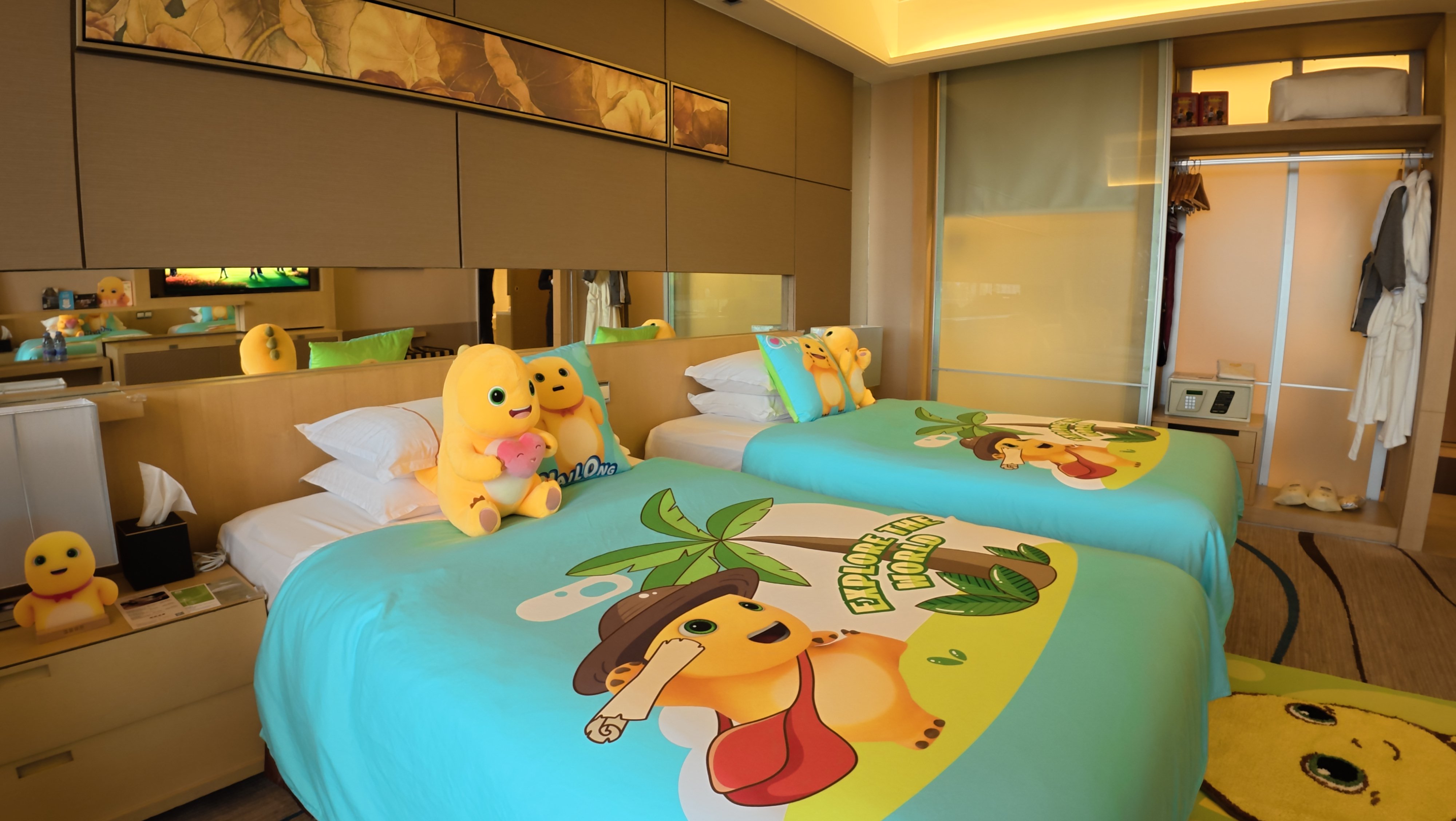 奶龙亲子主题双床房