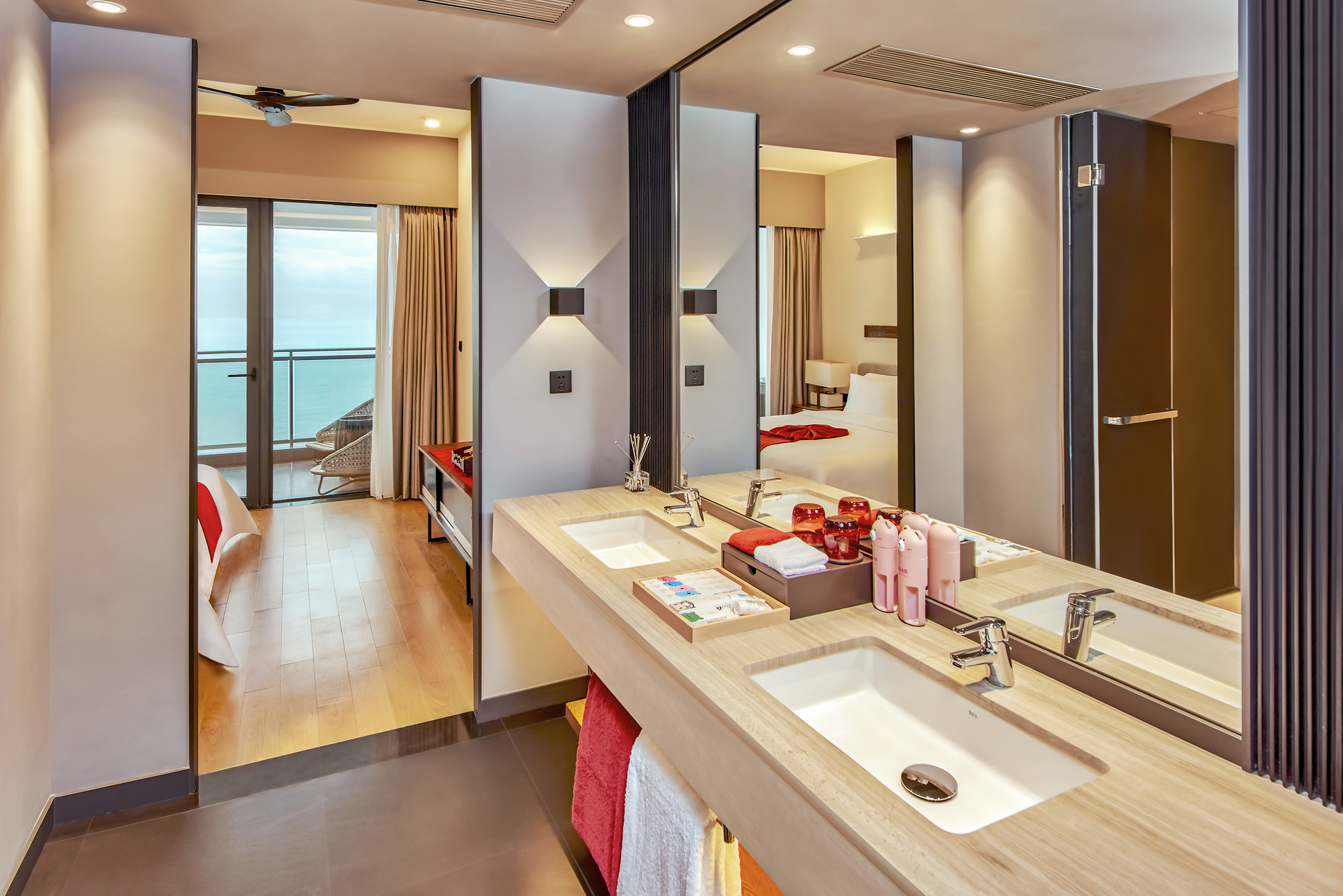 天逸高级正海景家庭套房