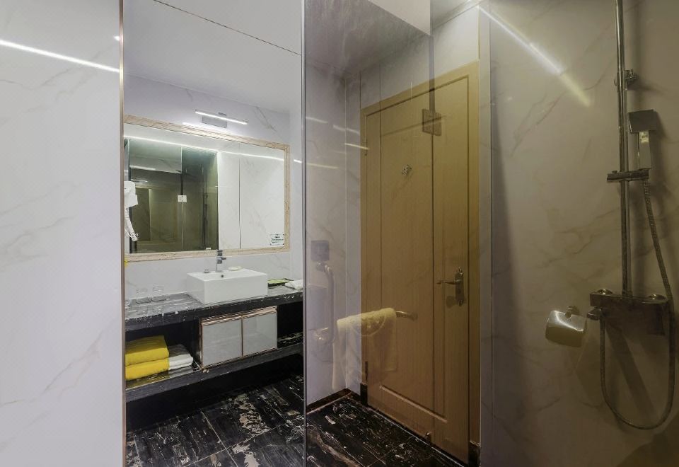 NKS Hotspring Grand View GardenSuperior Twin Room