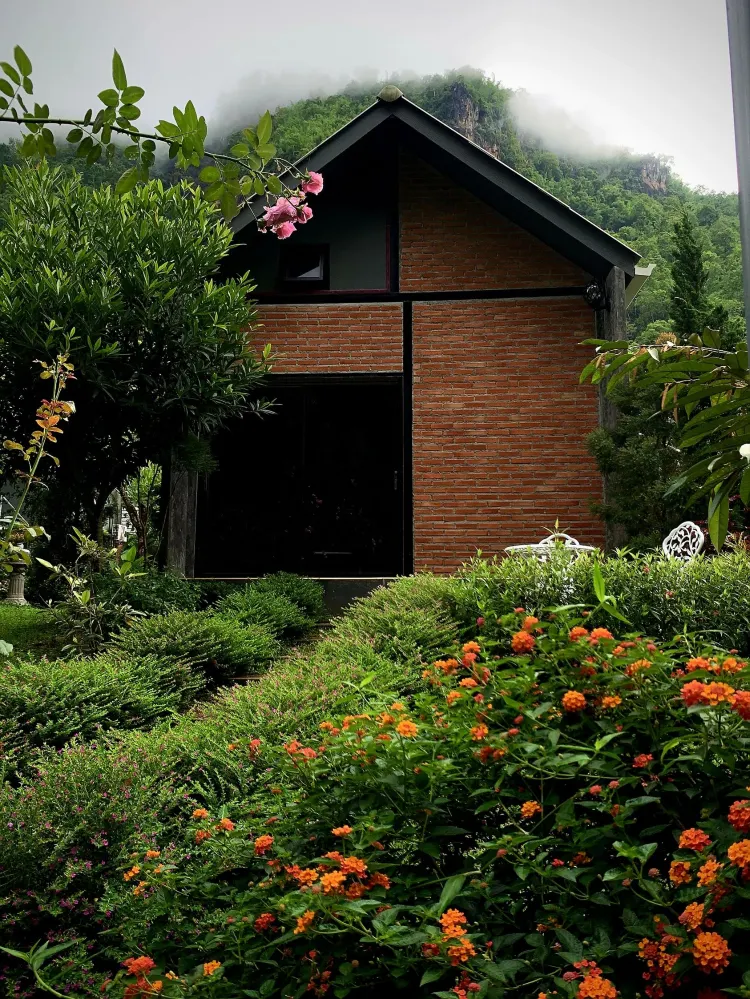 บ้านดาวสุข