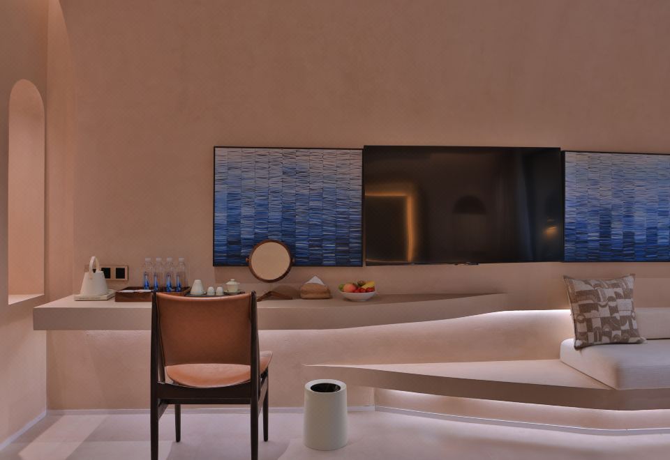 海景泡池豪華特大床房「馬歇爾音響+戴森吹風機」