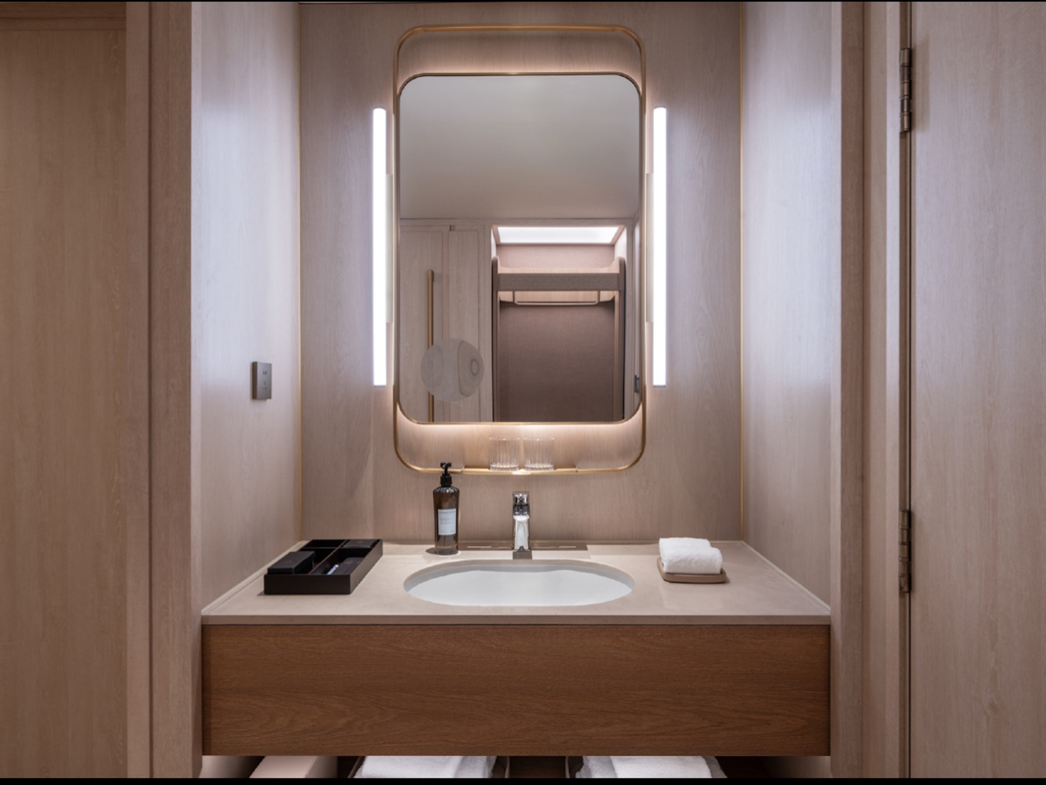 大床房A（丝涟床垫+徕芬吹风机+Mini吧+助眠音箱）