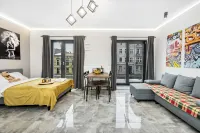 Lumina comfy apart near the railway station Hotels in 