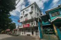 RedDoorz @ Davids Travellers Inn Cavite
