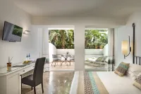 El Faro Hotel & Spa