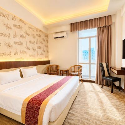 Deluxe King Room