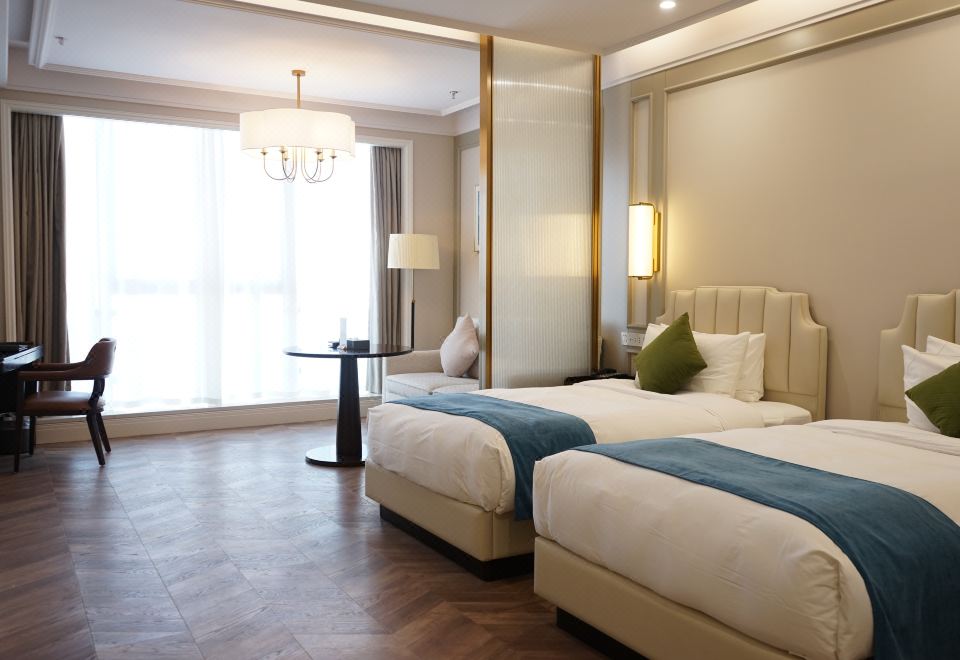 精选豪华双床房 高楼观景俯瞰都市繁华