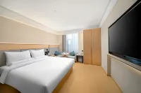 JI Hotel (Daqing West Railway Station Wanda Plaza)