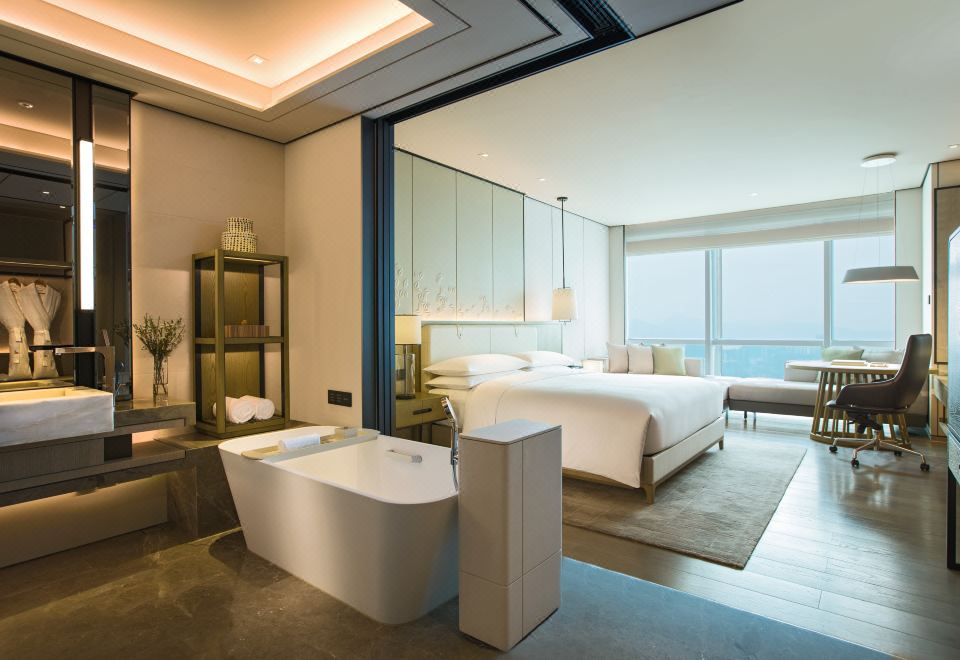 行政海灣景觀大床房