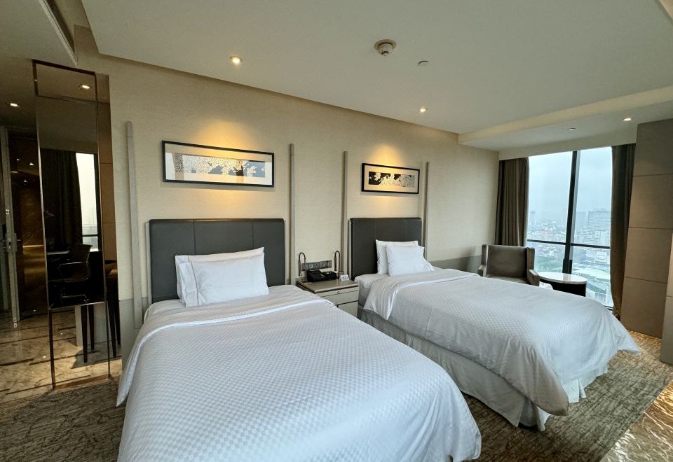 豪華江景雙床房